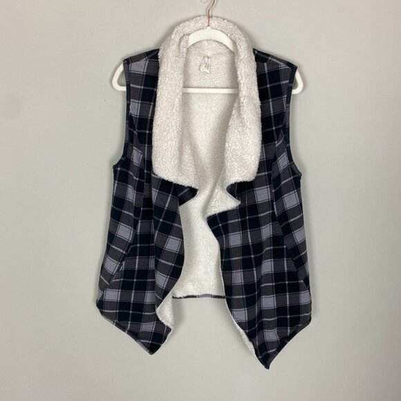 Matilda Jane Plaid Sherpa Reversible Vest Grey Ivory Womens Medium - Picture 1 of 7